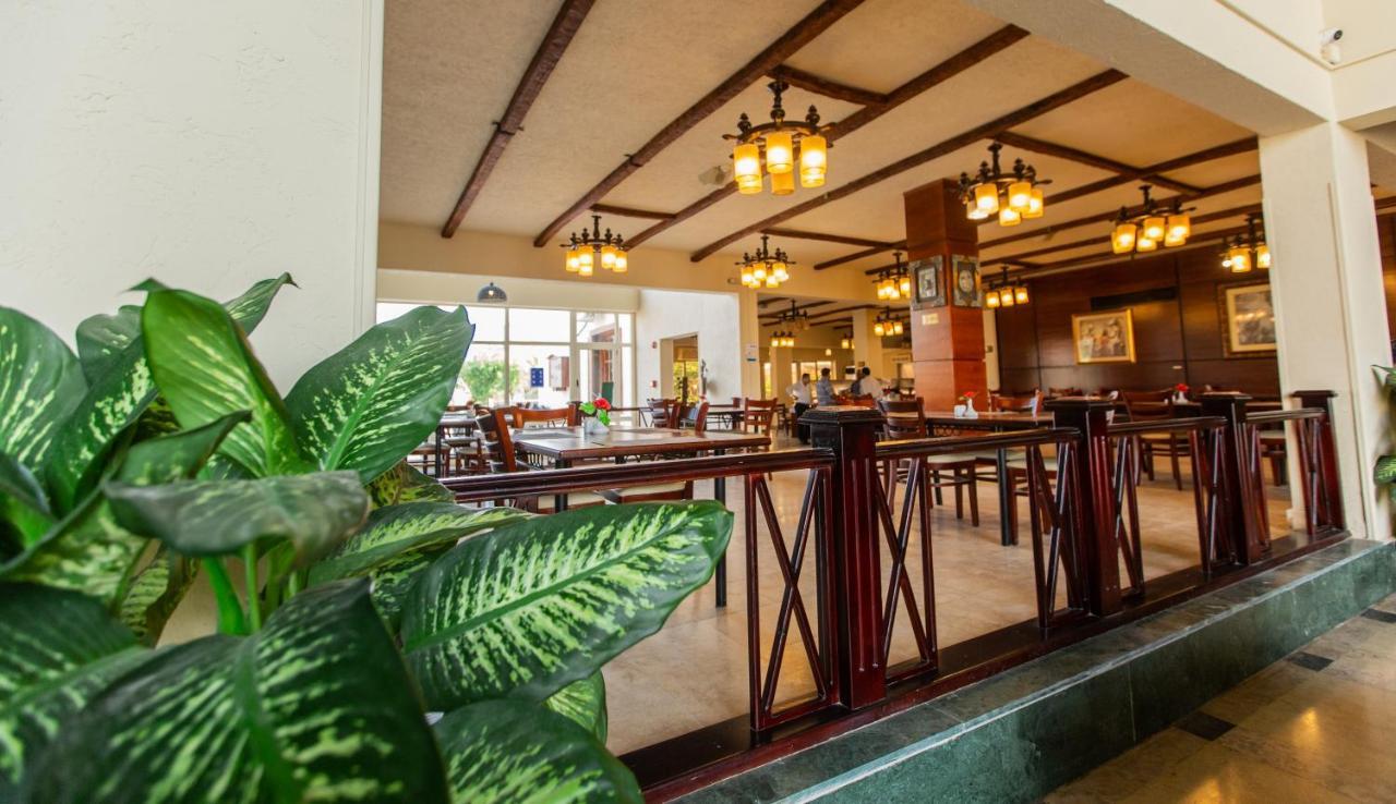 Marina Wadi Degla Hotel Ain Suchna Exterior foto