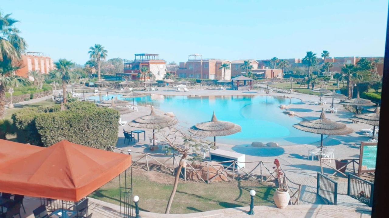 Marina Wadi Degla Hotel Ain Suchna Exterior foto