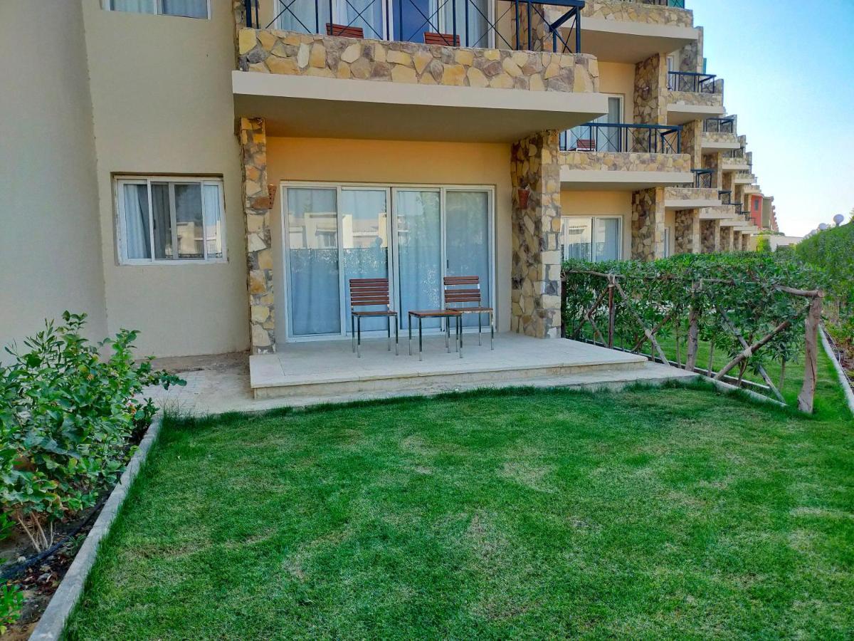 Marina Wadi Degla Hotel Ain Suchna Exterior foto