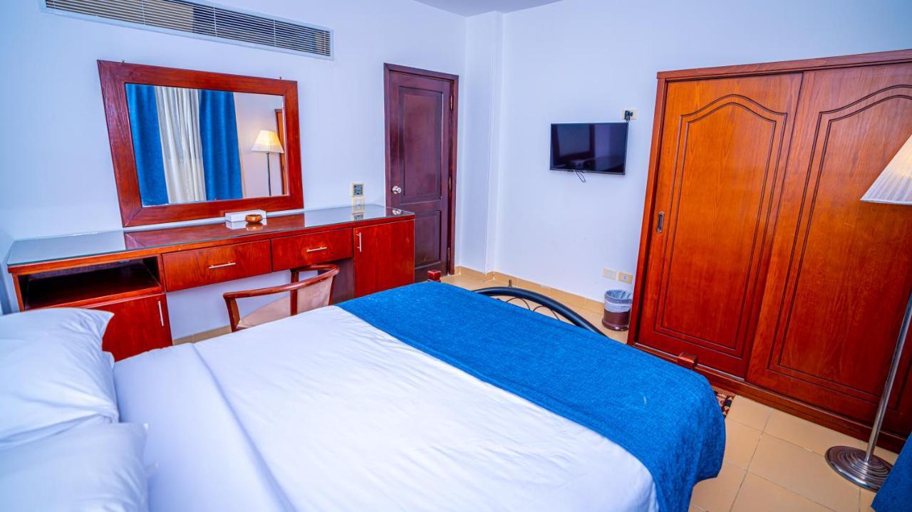 Marina Wadi Degla Hotel Ain Suchna Exterior foto