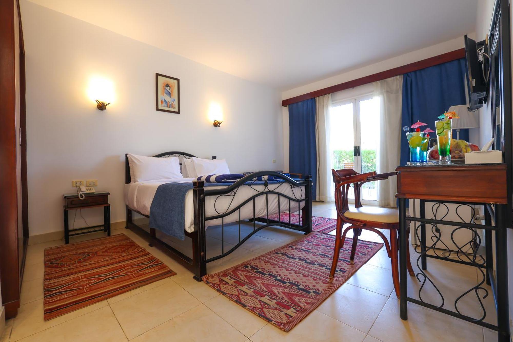 Marina Wadi Degla Hotel Ain Suchna Exterior foto